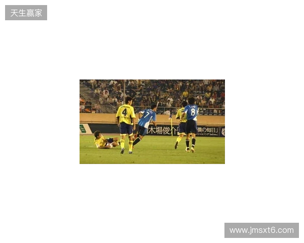 开门红!大连鲲城2-1击败苏州东吴 38岁穆谢奎破门双方各轰世界波